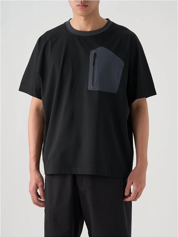 Quick-Dry Crewneck Pocket-Detail T-Shirt - Black