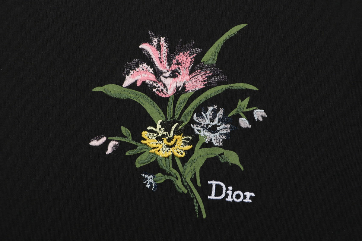 Dior Floral Bouquet Dio Embroidered Short Sleeve Tee — Black