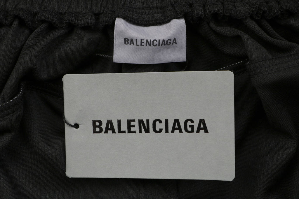 Balenciaga Wheat Crest B Logo Reflective Shorts – Black