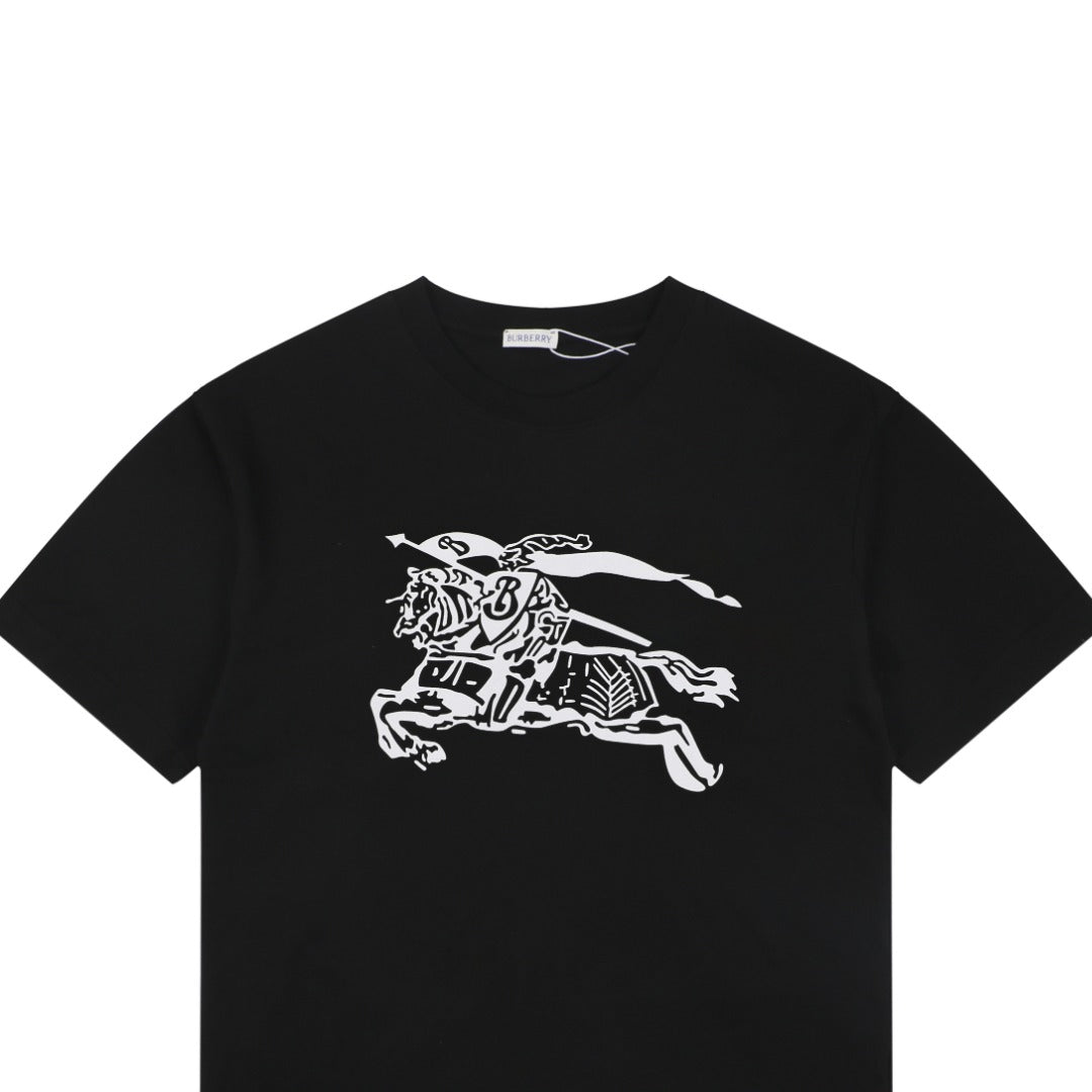 Burberry Oversized Equestrian Knight Print Short Sleeve Tee – Black