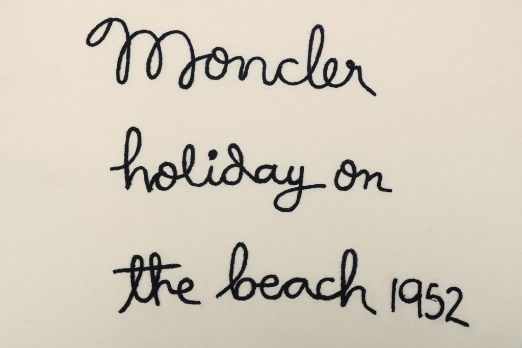 Moncler Holiday On The Beach 1952 Script Embroidered Short Sleeve Tee – Ecru