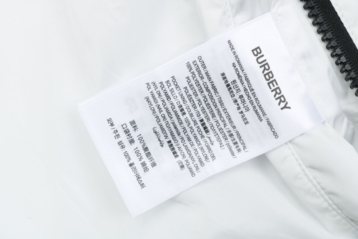 Burberry House Check Placket Trim Zip Hooded Sun Protection Jacket – White