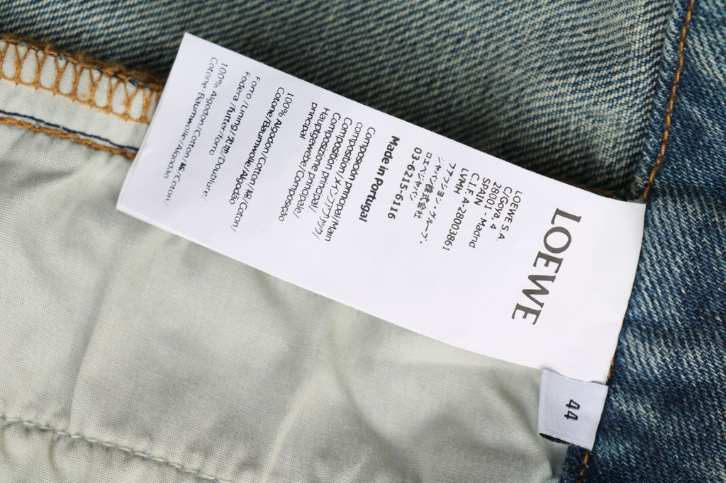Loewe Leather Patch Wide-Leg Denim Jeans – Vintage Wash