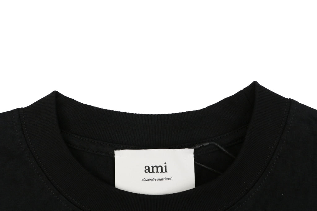 AMI Paris Playful AMI Logo Embroidery Short Sleeve Tee