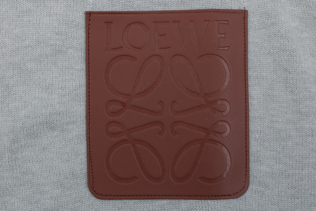 Loewe Logo-Patch Polo-Collar Cardigan - Light Gray