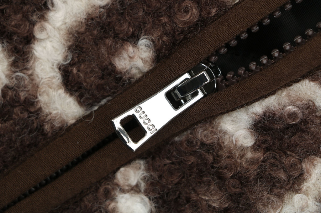 Gucci All-Over GG Sherpa-Style Zip-Up Jacket - Brown & White